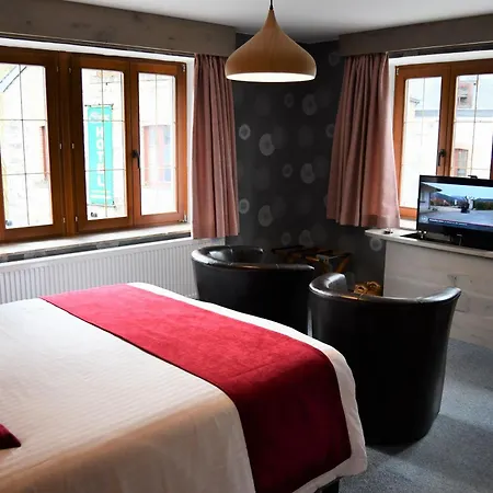 De L'hotel De La Ferme 別荘 フェリエール